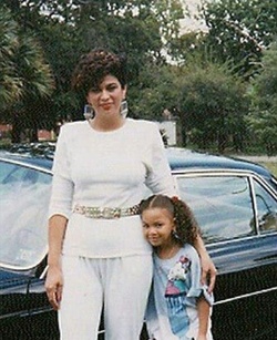 Beyonce și mama sa, Tina Knowles.
