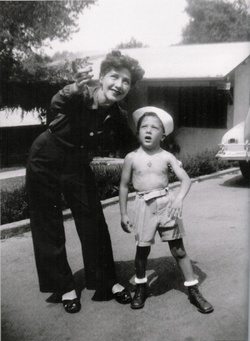 Dustin Hoffman și mama sa