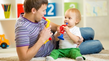 Joacă-te cu copilul tău, până nu e prea târziu