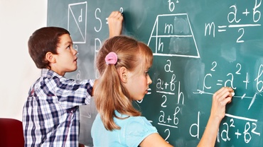 Noua programă școlară de gimnaziu a fost aprobată oficial. Informatica devine obligatorie