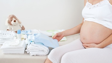 Bagajul gravidei: 5 lucruri pe care NU trebuie să le împachetezi. Recomandările moașei