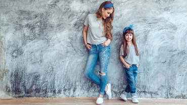 Cum să fii o mamă chic – 7 trucuri de stil indispensabile