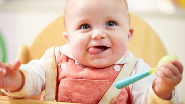 Centurile de siguranță la scaunele de masă nu sunt de decor!