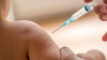 Bodog: Copiii nevaccinați vor putea fi înscriși doar la instituții private
