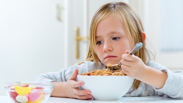 Copilul meu nu mănâncă – ce să nu facem niciodată și ce putem încerca