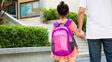 Pregătiri pentru școală. (Cum să) Nu faceți cumpărături inutile