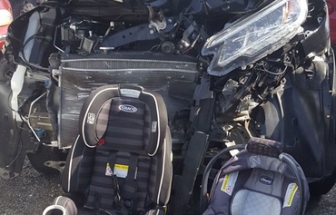 Au suferit un teribil accident de maşină. Mesajul mamei, prin care speră să îi trezească pe toţi părinţii la realitate