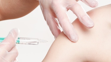 Legea Vaccinării Obligatorii poate crea situații monstruoase