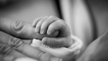 Scrisoarea unei mame care și-a dat voie să plângă