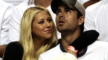 Adorabil! Au apărut primele fotografii cu gemenii lui Enrique Iglesias şi ai Annei Kournikova