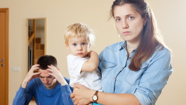 Copilul nu vine să salveze relația, vine să o pună la încercare