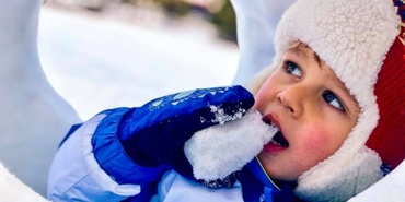 Dați copiilor rece, că nu fac roșu în gât!