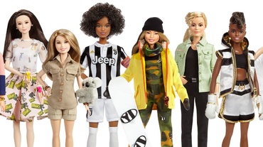 A apărut o nouă serie de păpuşi Barbie, care întruchipează femei puternice. Cum arată jucăriile
