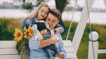 De ce este ideal să devii mamă primăvara