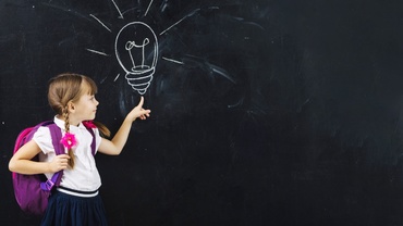 Acum e oficial! Învăţământ obligatoriu de 15 clase, din 2020