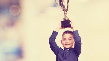 Diplome și medalii pentru toată lumea. Fără număr.