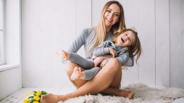 Cele 5 limbaje oficiale ale iubirii + unul bonus de la mine = 6