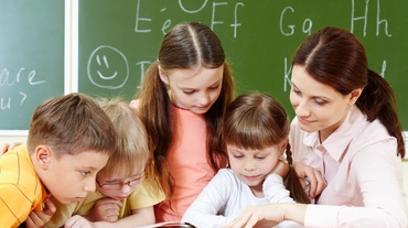 Învățătoarea contează! Dacă ‘strunește’ copiii, e ceea ce trebuie!