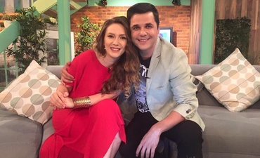 Adela Popescu, detalii despre cea de a doua naștere: Voiam să le spun să-mi facă cezariană, însă nu mai aveam glas