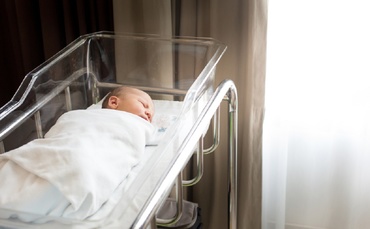 Din nou: stafilococ auriu rezistent la antibiotic, la Maternitatea Giulești. Trei bebeluși, infectați, iar internările, suspendate