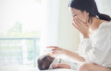 Cele mai crude lucruri pe care le aud mămicile care nu pot alăpta