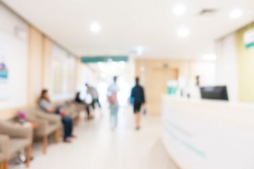 Aventuri într-un spital de stat din România – am fost mingea lor de ping-pong