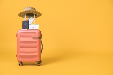 Cum să faci din călătoria cu avionul, alături de copii, o experiență mai puțin stresantă