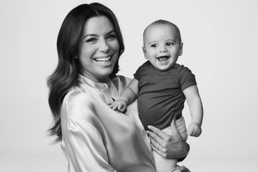 Mămici celebre care sunt sincere în ceea ce priveşte alăptarea