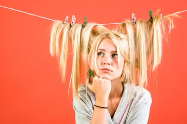 Mamele se demachiază stând pe wc