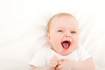 Ce se întâmplă cu creierul unei mame când bebelușul îi zâmbește pentru prima dată