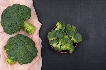Broccoli – când se introduce în alimentația bebelușului și ce beneficii oferă