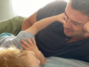 Noi, părinții ăștia, suntem cam masochiști, așa…