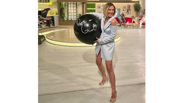 Adela Popescu a dezvăluit sexul celui de-al treilea copil
