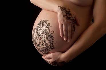 Pot să-mi fac tatuaj, dacă sunt însărcinată?