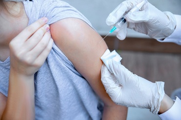 5 mituri despre vaccinul anti COVID-19, la copii