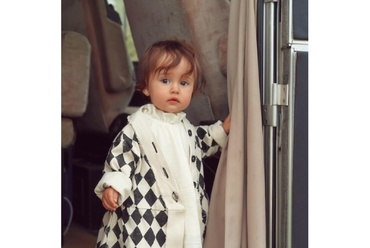 Fetița Danei Rogoz împlinește un anișor. Cele mai frumoase fotografii cu micuța