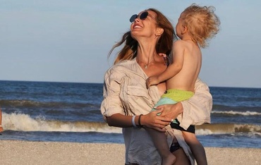 Flavia Mihășan în ipostaze sexy, la 3 luni după cea de-a doua naștere