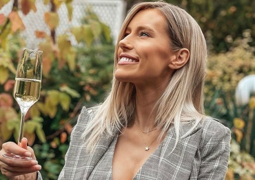 Astăzi este ziua de naștere a Gabrielei Prisacariu Oțil. Ce vârstă a împlinit proaspăta mămică