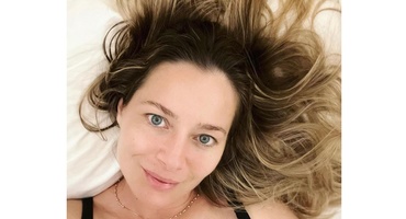 Laura Cosoi își sărbătorește astăzi ziua de naștere. Câți ani crezi că a împlinit?