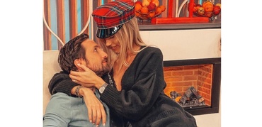 Gabriela Priscariu a primit de Valentine’s Day, de la Dani Oțil, o roabă plină cu flori. Ce reacție a avut mămica