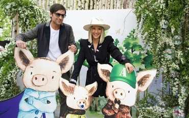 Adela Popescu și-a botezat cel de-al treilea băiețel. Imagini de la botez