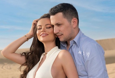 Denisa Filcea, o sedință foto de maternity „altfel”