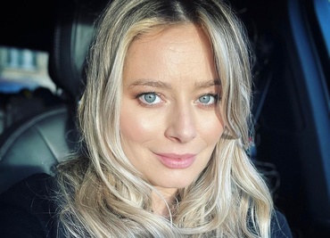 Laura Cosoi, proaspătă mămică pentru a treia oară, și-a făcut timp și a mers la coafor, lăsând bebelușul acasă. „Cu riscul de rigoare am plecat de acasă câteva ore”