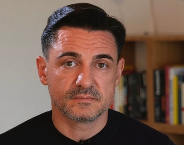 George Buhnici și-a cerut public scuze, în urma scandalului vergeturilor. "Îmi pare rău. Iertați-mă, doamnelor"