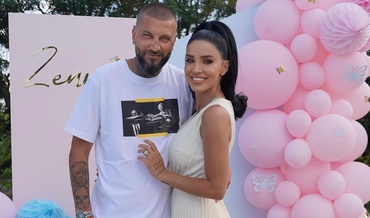 Zenaida Maria, fetița Adelinei Pestrițu, a împlinit 4 ani. Părinții i-au organizat o petrecere ca-n povești