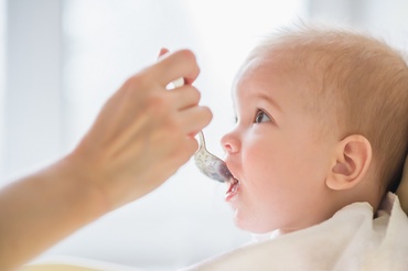 Alimentele care conțin metale grele pot crește riscul de autism la copiii mici