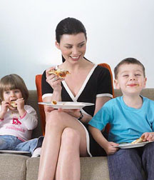 Esti gata sa angajezi un babysitter?