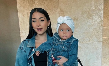 Anastasia, fetița lui Nicole Cherry, a împlinit un an. Mesajul emoționant pe care l-a primit micuța de la mama ei. BONUS: fotografii de la petrecerea de moț