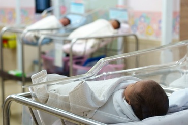 Un milion de bebeluși ar putea fi salvați de la moarte, în fiecare an, cu câteva schimbări simple