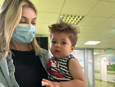 Tiago, băiețelul lui Cabral și al Andreei Ibacka, a ajuns de urgență la spital: „Ca orice părinți, leșinați de grijă”